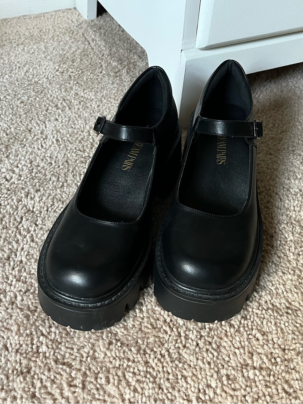 Dream Pairs Chunky Mary Jane Shoes